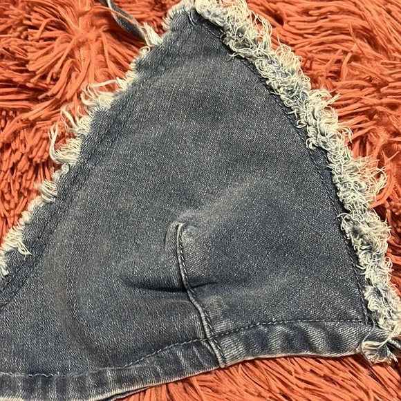 Shorts set - Picture 7 of 7